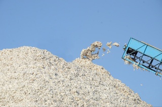 Бувайда тумани фермерлари пахта етиштириш шартномавий режасини водийда биринчи бўлиб бажарди