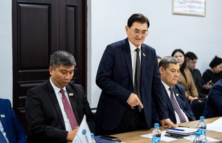 Жаңа туўылған балалар ушын балалар депозитин ашыў бойынша жойбар ӨзЛиДеП фракциясы тәрепинен қоллап-қуўатланды