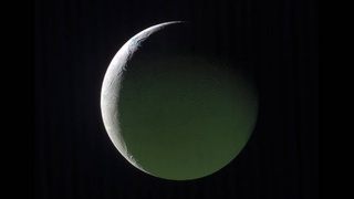 Сатурннинг йўлдошида ҳаёт излари топилди