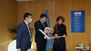 Ўзбекистон делегацияси билан ЮНEСКО Бош директори ўртасида музокаралар ўтказилди