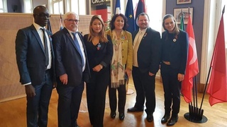 Qozoq qizi Fransiyada shahar meri oʻrinbosari etib saylandi