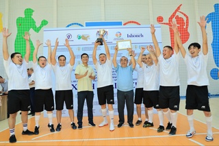 “Yangi Oʻzbekiston” va “Pravda Vostoka” gazetalari tahririyati” jamoasi chempion