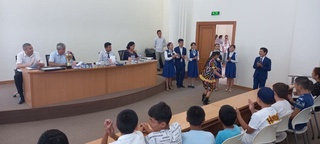 Ёшлар тарбиясига эътибор