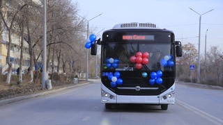 Для воспитанников зарафшанской многопрофильной специализированной ДОО «Умид» с реабилитационным центром приобрели новые автобусы