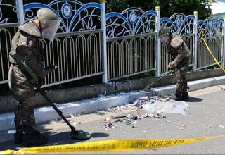 Шимолий Корея ҳаво шарлари ёрдамида Жанубий Кореяга чиқиндиларни учирди