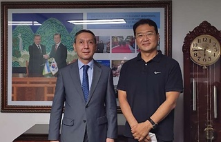 Seulda Oʻzbekistonning ziyorat turizmi salohiyati haqida hujjatli film surat olish masalalari muhokama qilindi