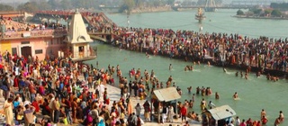 Ҳиндистон шимолида жазирама иссиқ туфайли 100 га яқин одам ҳалок бўлди