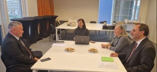 Гент университетида ўзбек тилини ўқитиш имкониятлари муҳокама қилинди