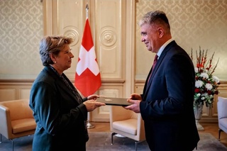 Новый посол Узбекистана вручил верительные грамоты Президенту Швейцарии