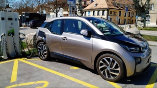 2035 йилдан бошлаб Канадада фақат “экологик тоза” автомобиллар сотилади