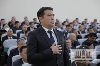 Гулистон туманига янги ҳоким тайинланди