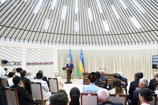 “Бир миллион дастурчи” лойиҳаси доирасида 40 мингга яқин қорақалпоғистонлик ёшлар ўқитилган