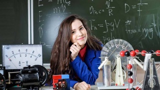 В 175 школах будут созданы классы с углубленным изучением физики