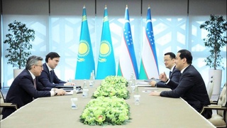 Рассмотрены актуальные задачи по углублению узбекско-казахстанского сотрудничества