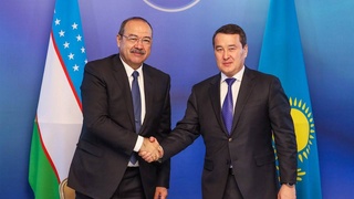 Премьер-министры Узбекистана и Казахстана подписали «дорожную карту» по развитию торгово-экономического и инвестиционного сотрудничества