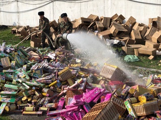 В Ташкенте уничтожили более 4 млн пиротехнических изделий