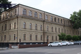 Юридик техникумларнинг 51 нафар битирувчиси суҳбат асосида Тошкент давлат юридик университети талабаси бўлди