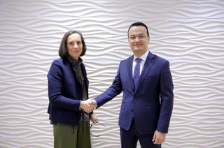 Обсуждены пути укрепления сотрудничества с ЕС