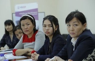 USAID әйелдер мен қыздарға арналған «IT Women – Karakalpakstan»  білім беру бағдарламасын енгізді