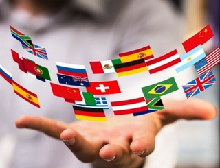 Тил билген жаслар дүньяға шығады