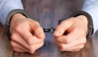 Банк ходимининг кирдикорлари фош этилди