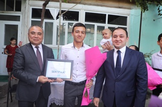 Intilishga munosib ragʻbat yigit-qizlarda oʻziga va ertasiga ishonchni mustahkamlayapti