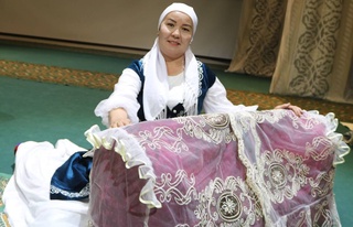 Гүлістан қаласында «Әлди – киелі жыр»  конкурстық-байқауы өтті