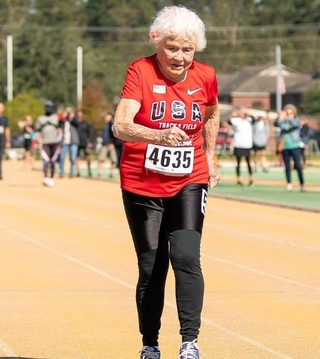 Amerikada 105 yoshdan kattalar o‘rtasida yugurish bo‘yicha jahon rekordi o‘rnatildi