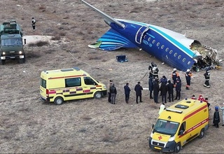 В AZAL назвали причину крушения самолета около Актау