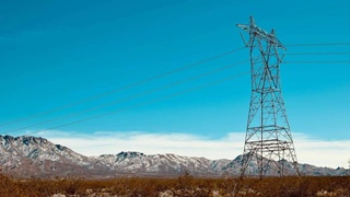 Ӯзбекистон пас аз таъмири хатҳои барқ ​​ҳаҷми интиқоли нерӯи барқро ба Афғонистон барқарор кард