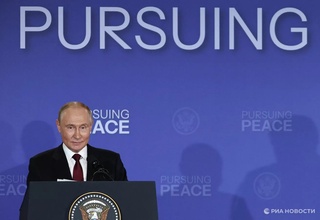 Putin presented a new Ural motorcycle to an Alaskan resident