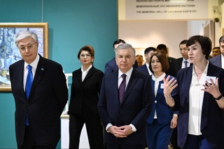 Президенттер Таңсықбаев пен Қастеевтің туындыларын тамашалады