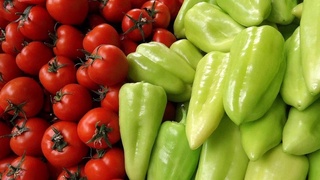 Россия разрешила ввоз всей растительной продукции из Ферганской области, кроме томатов и перцев