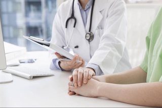 В Узбекистане женщины с онкологическими заболеваниями будут проходить лечение бесплатно