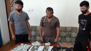 Наманганда қўшни Қирғизистондан ноқонуний олиб ўтилган гиёҳвандлик воситаси ушланди