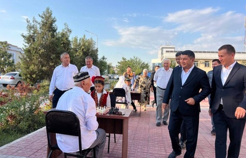 Байрам салтанатлары өткерилмекте