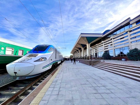 «Афросияб» электр пойыздарының қатынау кестесіне өзгерістер енгізілді