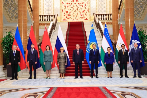 Главы парламентских делегаций СНГ встретились с Президентом Таджикистана