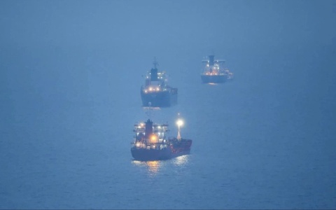 АҚШ Ҳормуз бўғози орқали кемаларни ўтказиш учун коалиция тузишни режалаштирмоқда