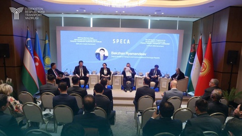 Samarqandda “Raqamli transport koridorlari” xalqaro forumi oʻzi ishini boshladi