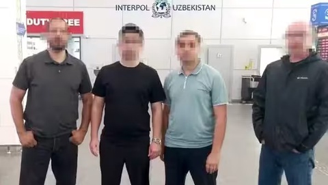 Интерпол қидирувида бўлган фуқаро АҚШдан Ўзбекистонга чиқариб юборилди