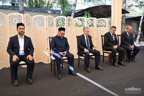 Сарвари давлат ба оилаи академик ҳамдардӣ баён кард