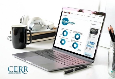 Индикатор бизнес-климата показал заметный рост, обновив максимум за период с марта 2023 года - опрос ЦЭИР