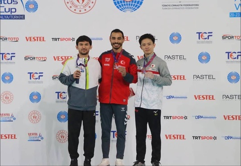 Gymnast Rasuljon Abdurakhimov won silver at the World Cup in Turkey