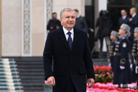 Амири Қатар ба Тошкент омад