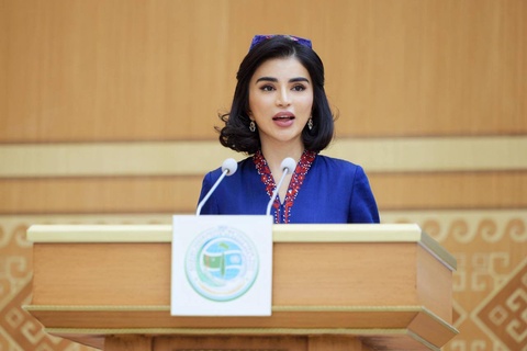 Саида Мирзиёева Туркманистонда халқаро конференцияда қатнашди