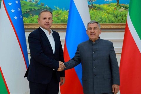 Глава Татарстана посетил Навои