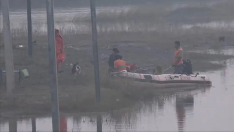 Ҳиндистоннинг Ганга дарёсида қайиқнинг ағдарилиб кетиши оқибатида 13 киши ҳалок бўлди