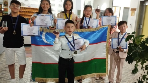 "Barkamol avlod" maktabi o‘quvchilari Italiyada o‘tgan xalqaro festival g‘olibi bo‘ldi