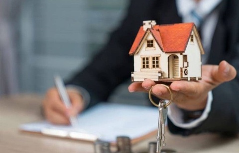 Турақ жайды оңлаў ушын 120 миллион сумға шекемги муғдарда ипотека кредитлерин рәсмийлестириў басланды